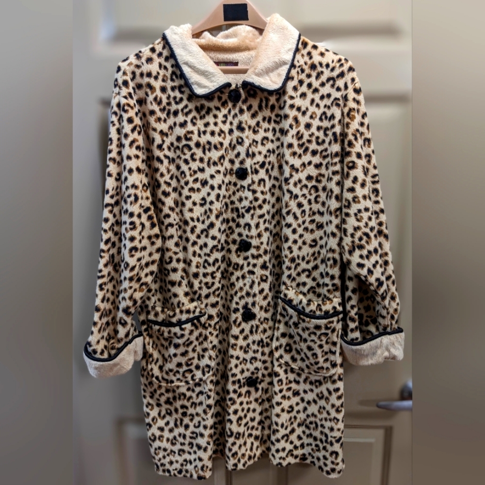 Stan Herman Leopard Print Robe - Picture 1 of 16